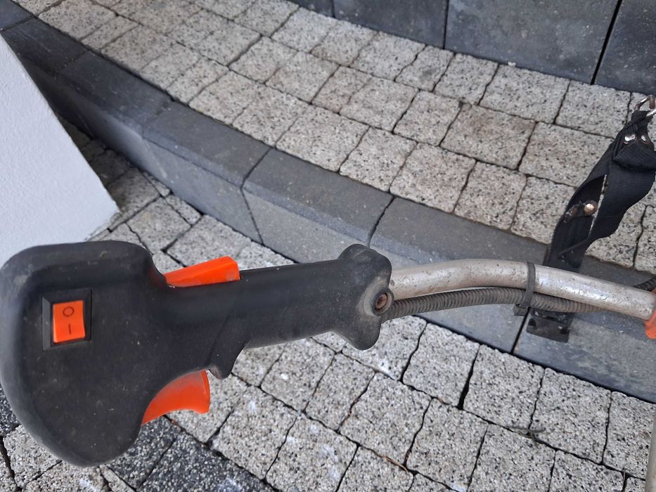 Kosa Spalinowa podkaszarka