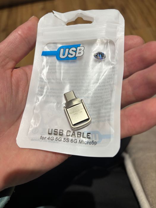 Pen drive 2 mil gigas