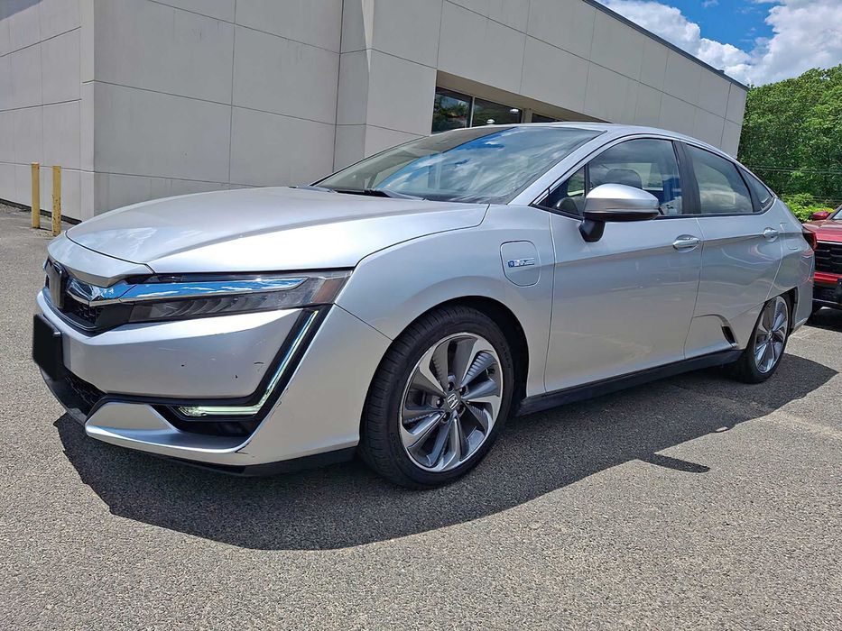 Honda Clarity Plug-In Hybrid      2018