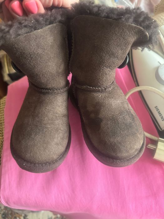 Продам UGGI детские