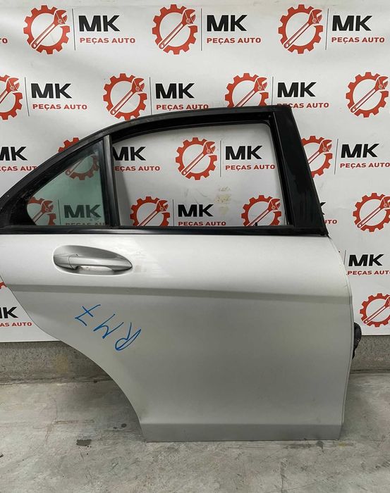 Porta traseira direita Mercedes classe C W204 Ano: 2009