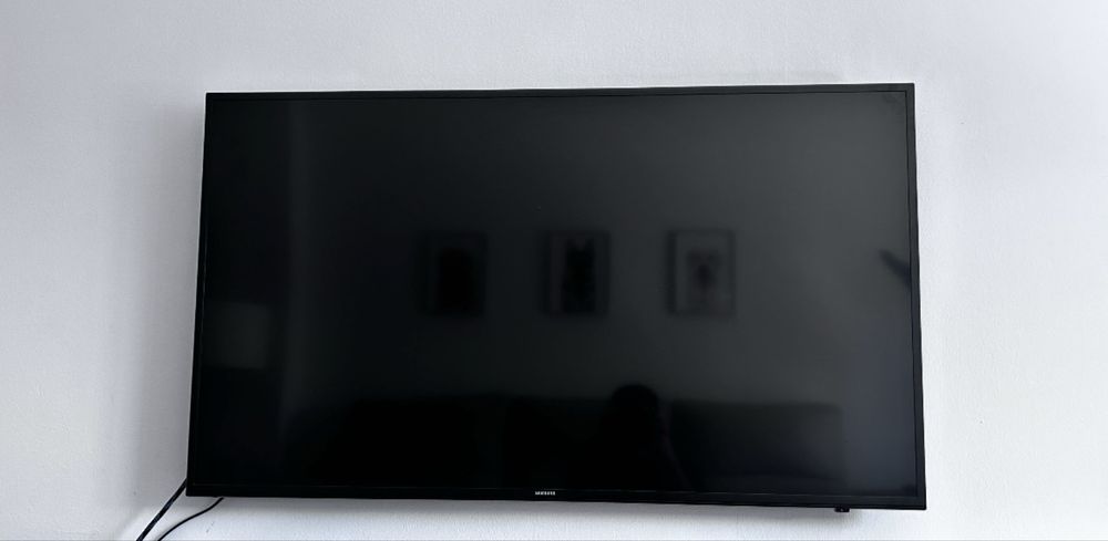 Tv Samsung Smart tv 4K UHD 50"