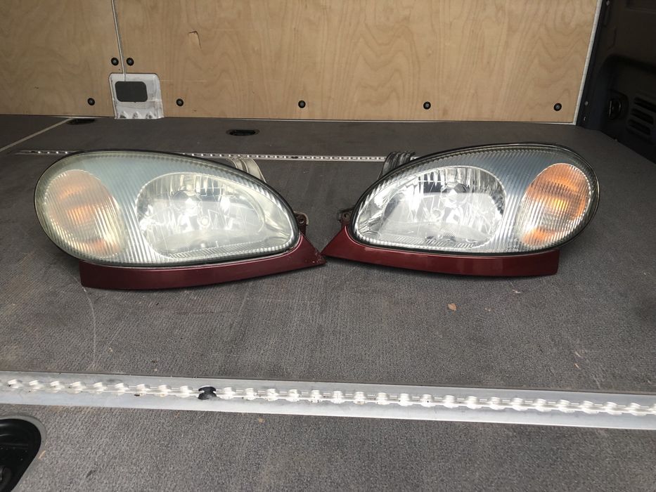 Продам фари Ланос-Сенс в хорошому стані комплектовані