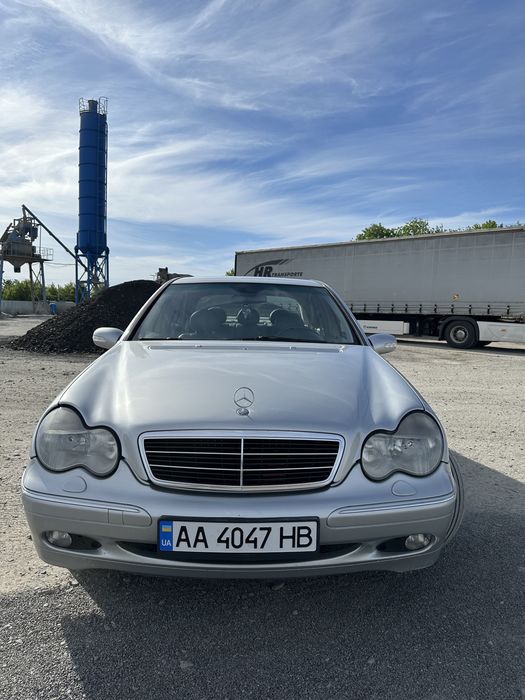Продам Mercedes-Benz C-200 2003