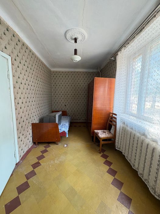 Продаж 2 к/к . Зупинка Театральна , вул. Максима Алдошина