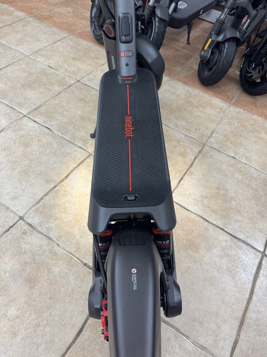 Електросамокат Segway-Ninebot MAX G3 E