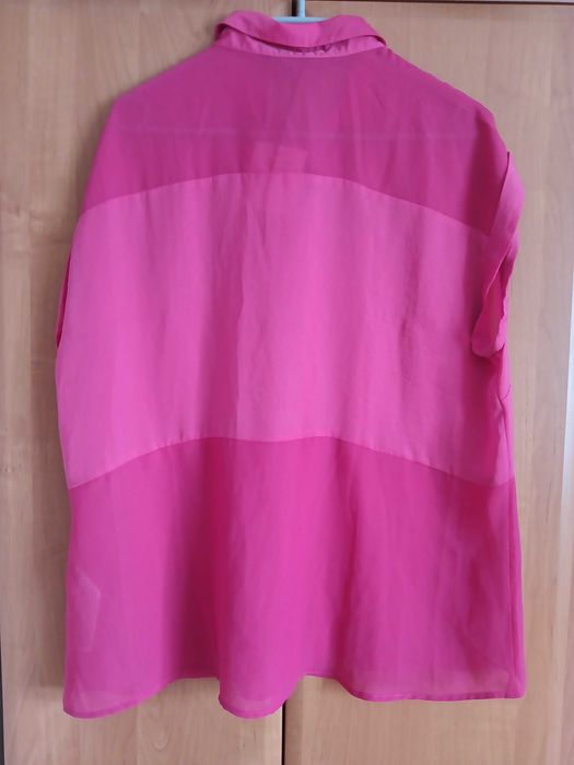 Bluzka w kolorze fukscji