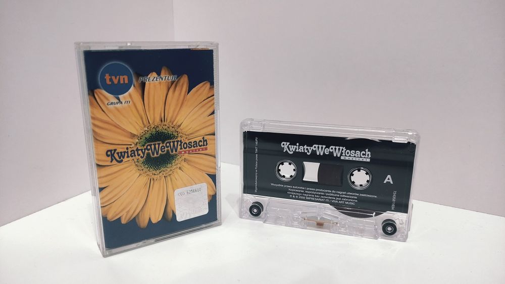 Kwiaty We Włosach musical kaseta audio