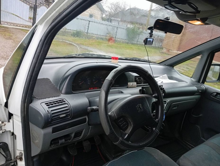 Пежо експерт 1.9 дізель.