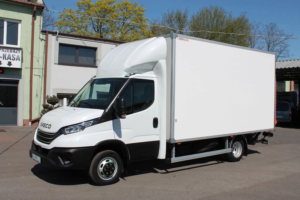 Iveco 50C16** JAK NOWE** 15tkm** WINDA**  SALON PL** 3.0L *160KM**jak nowy** 3,5t** GWARANCJA**