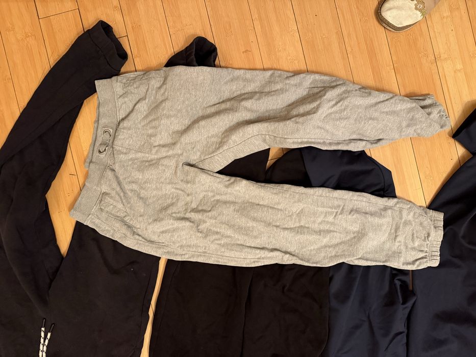 Zestaw 4 spodni dresowych 164