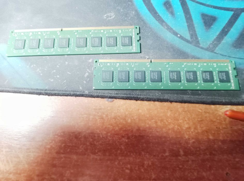Продам оперативну памьять ddr3