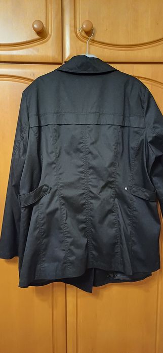 Trencz kurtka  NOWA R 50,52 szer pod pachą 63cm dł 74cm