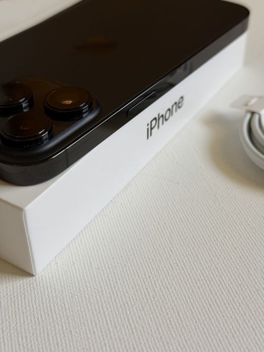 iPhone 14 pro, jak nowy, 83% baterii
