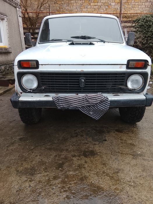 Продам Нива 21213