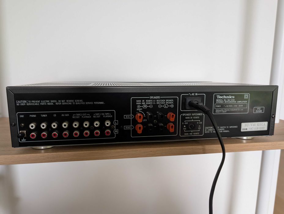 Technics SU‑V40 – japoński wzmacniacz stereo – sprawny