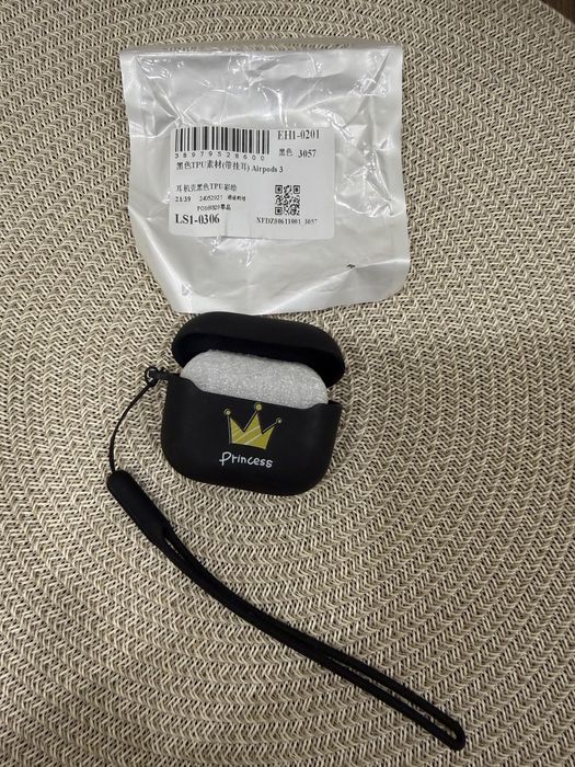 Чохол для навушників Airpods 3
