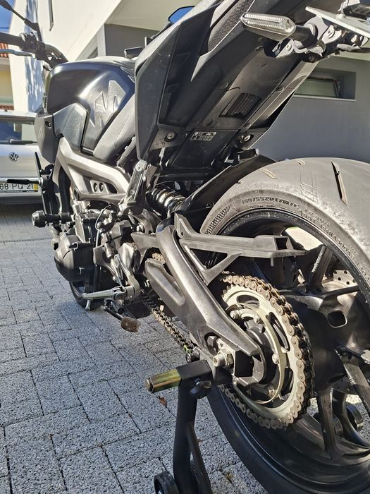Yamaha MT-09 Preta