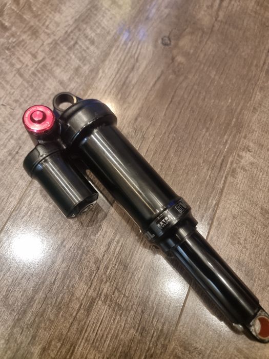 FOX Float 2021 DPX2