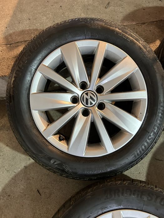 Koła aluminiowe VW 16 5x112 Golf Touran Passat Skoda