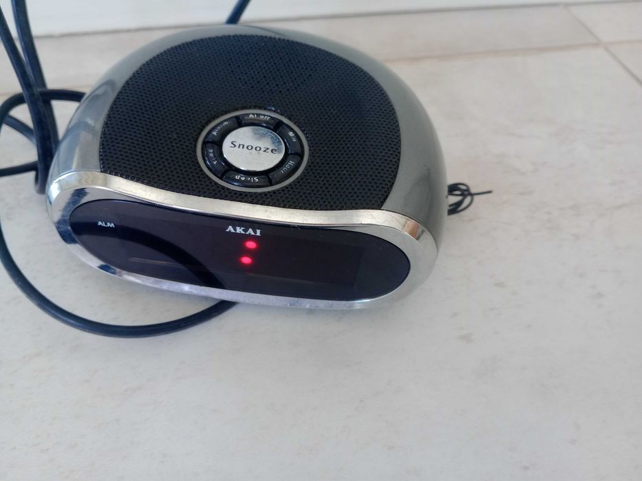 Despertador e radio