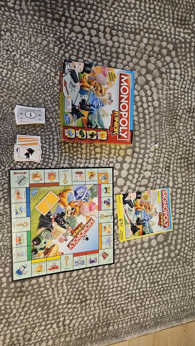 Stan  bdb Gra Monopoly junior