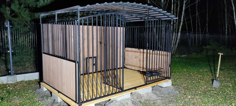 *4mx2m- kojec, box, klatka dla pieska!!