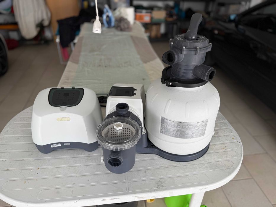 Bomba e Filtro de areia 10.500 l/h + cloração salina 11g/h