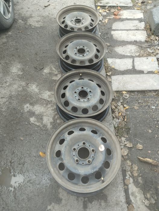 Стальные диски r16 5х120