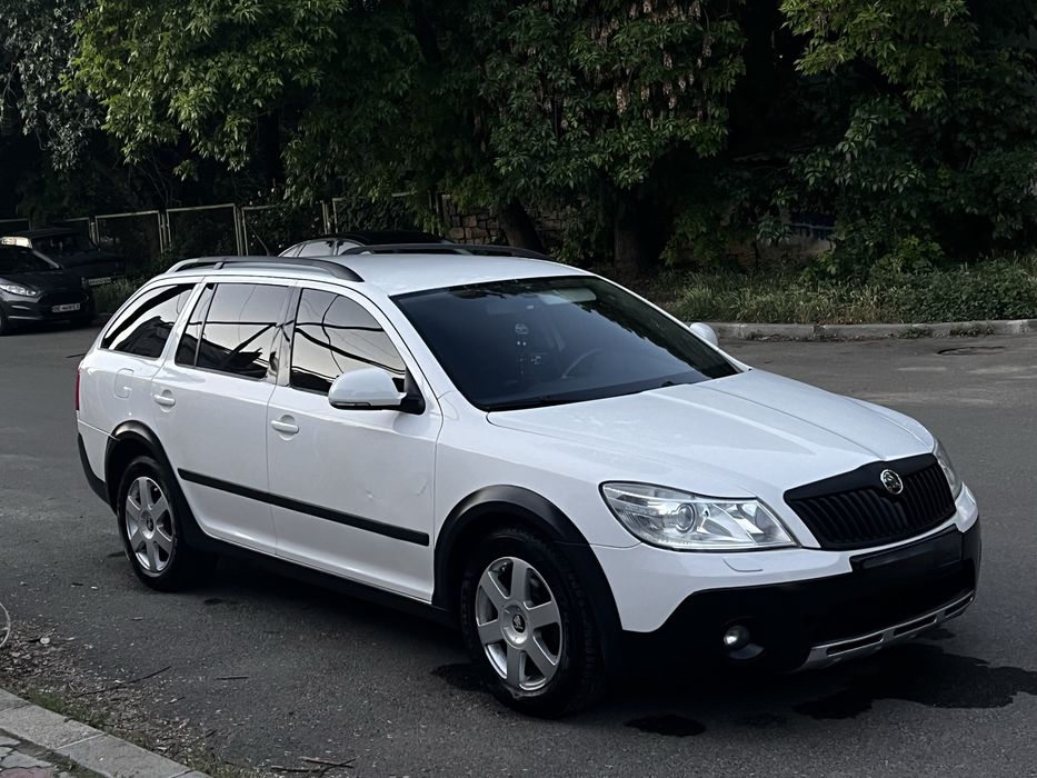 Skoda octavia a5 skout 2011