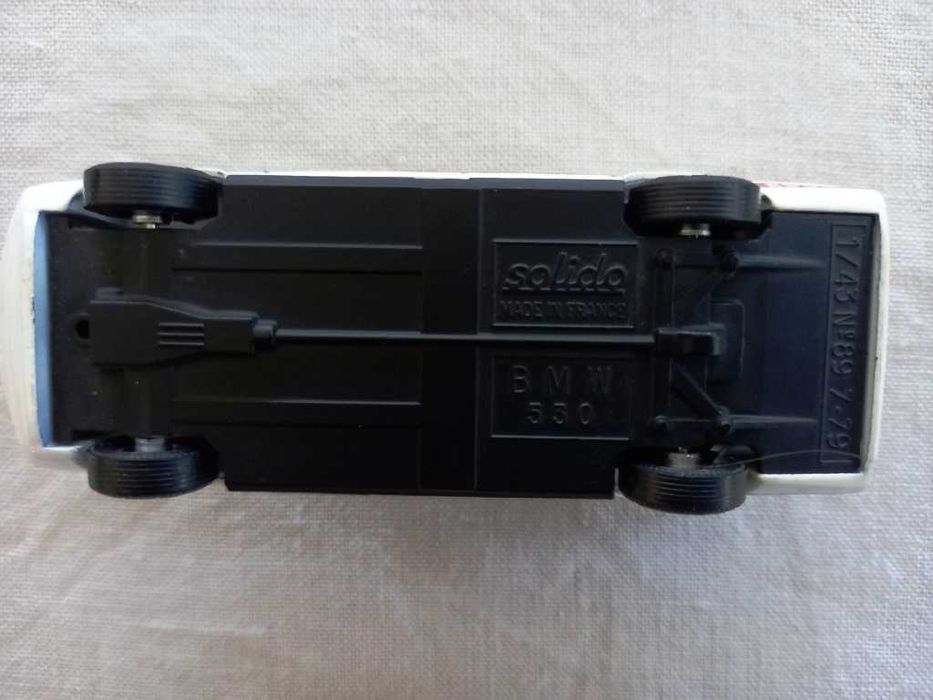 Miniatura SOLIDO – BMW 530