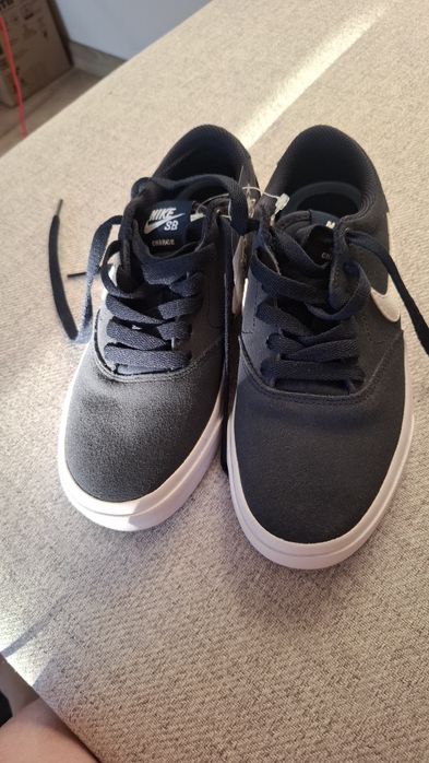 Buty NIKE SB Charge