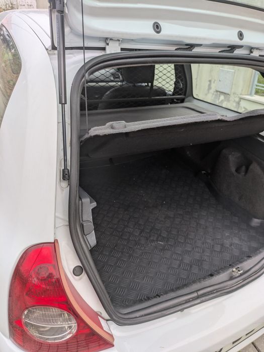 Clio 2 Storia Comercial 1.5 dci