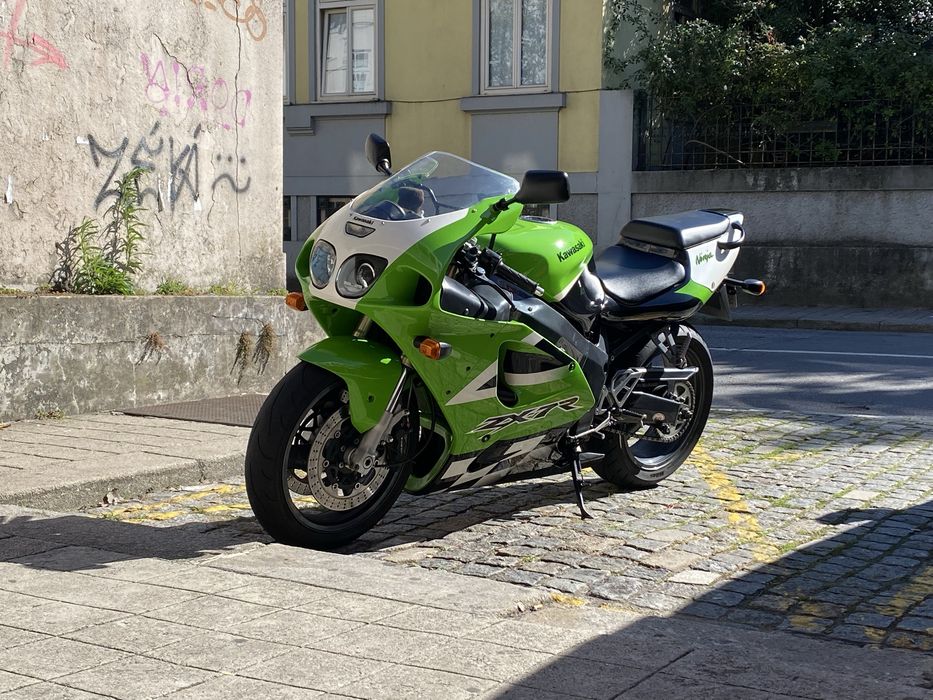 Kawasaki ZX7R (2001) 18.200kms