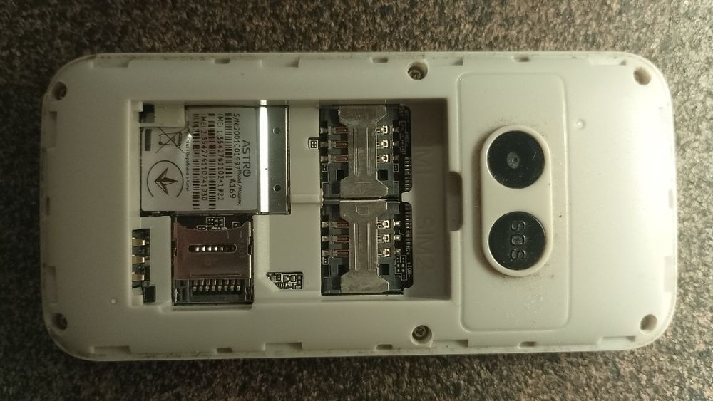 Мобільний телефон ASTRO на запчастини