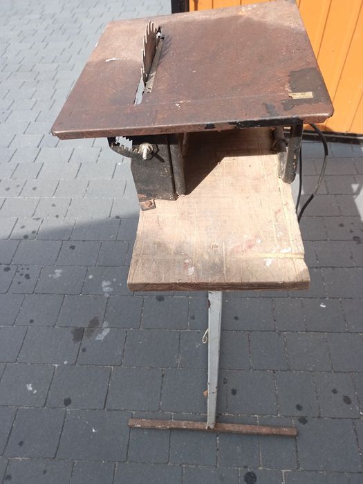 Piła stołowa 220v+dodatkowa tarcza.