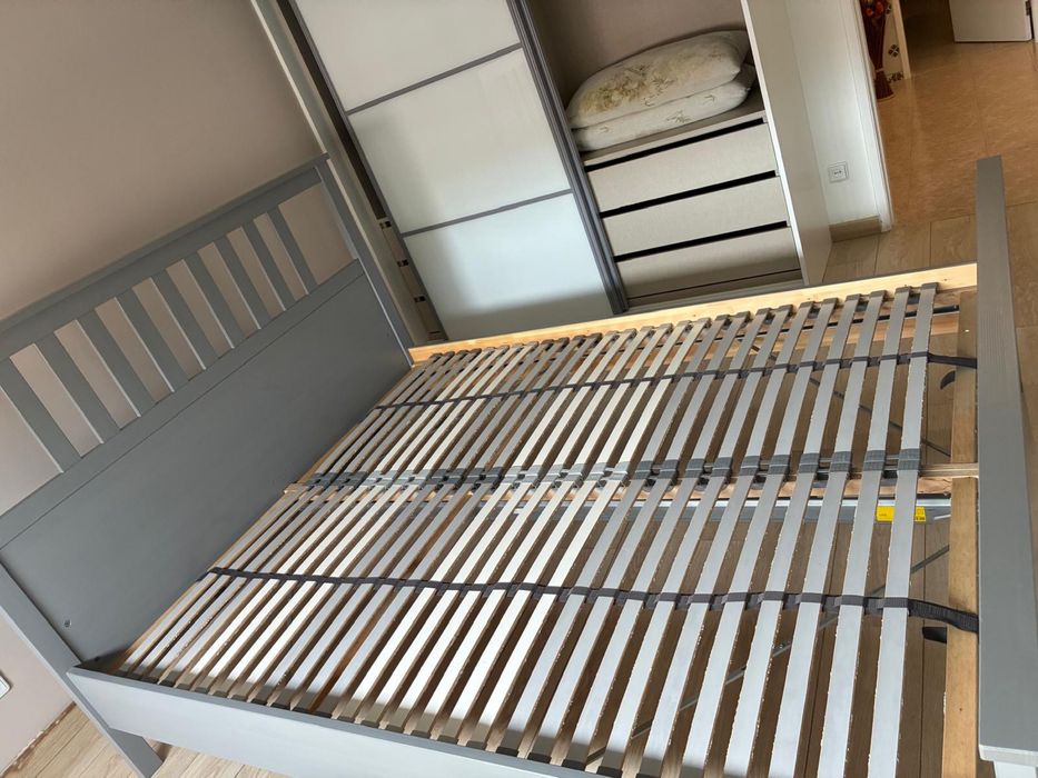 Mobilia de quarto completa como nova