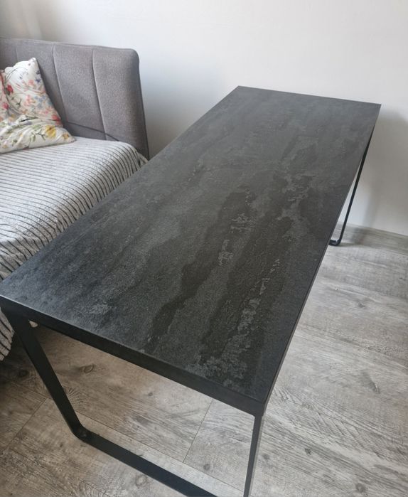 Sprzedam solidny stolik 115x50