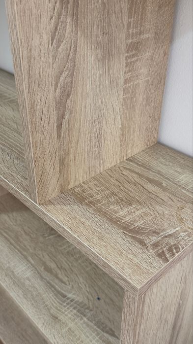 Estante Vertical Moderna