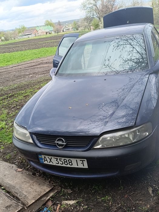 Продам Опель на разбор