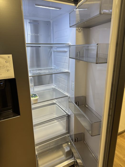 Frigorífico americano 634L com Twin Cooling Plus