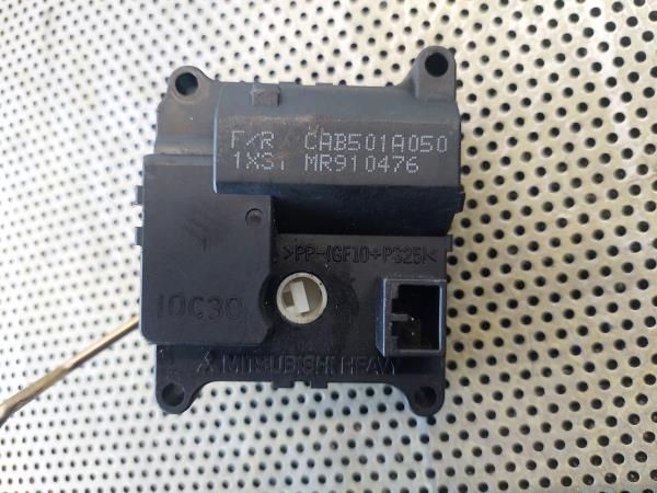 Motor da comporta da sofagem MITSUBISHI Carisma Sedan (DA_)