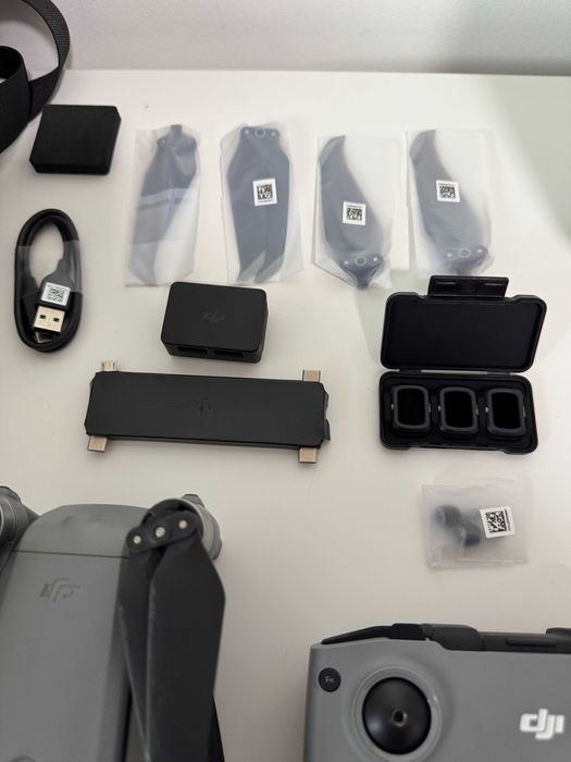 Drone Dji Mavic Air 2 Fly more combo (Apenas 10 minutos de utilização)