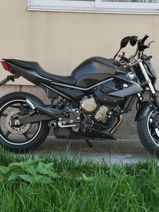 Yamaha XJ6N. ano 2009 mês 7