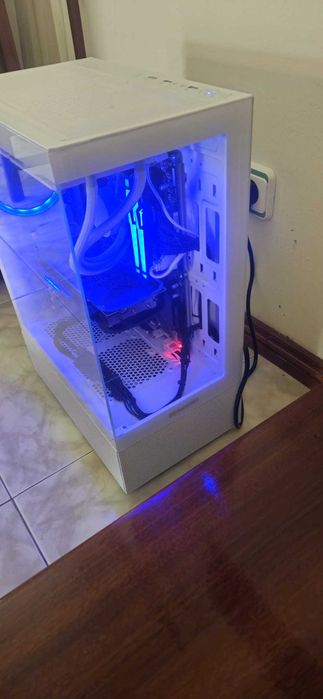 Computador Gaming RTX4070 SUPER 12Gb 32Gb RAM Ryzen 5 7600X