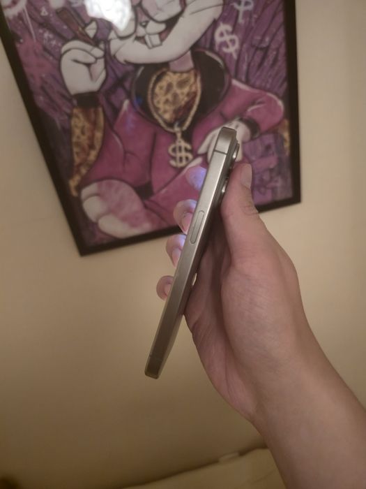 Iphone 15 pro 128gb/ 8 gb ram