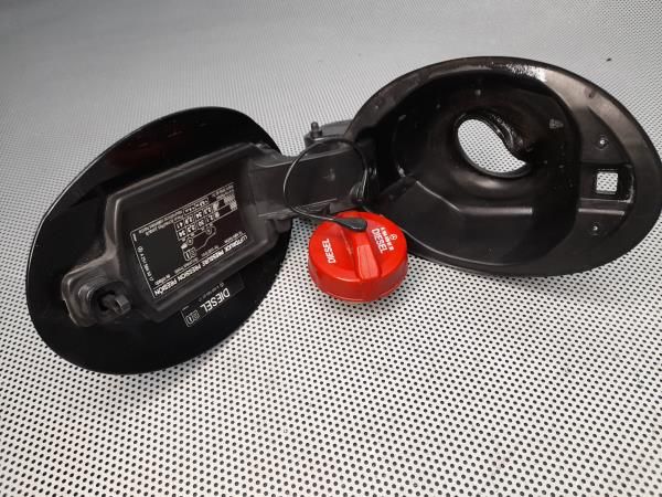 Tampa depósito combustível MERCEDES-BENZ Classe R (W251, V251)