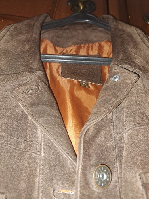 Blusão unisexo camurça