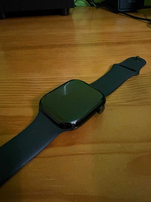 Apple Watch Series 11 GPS + Cellular