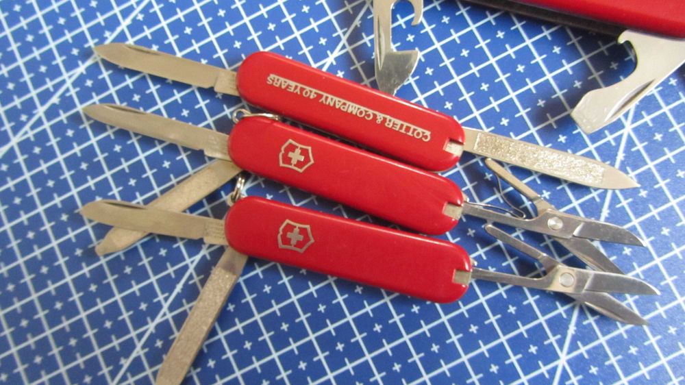 Victorinox 6шт. одним лотом.